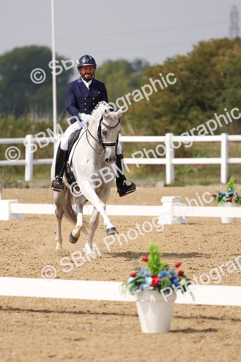 SBM_007345 - Class 9 - FEI INT I - 13.37-14.33