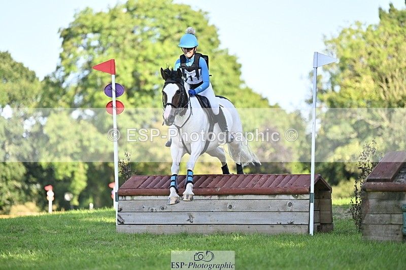 240811A-172127-06856 - 411-