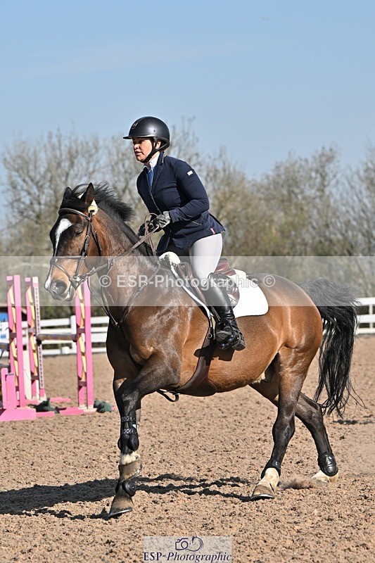 250409-095211-00056 - Clear round, Brit Nov & 90 open