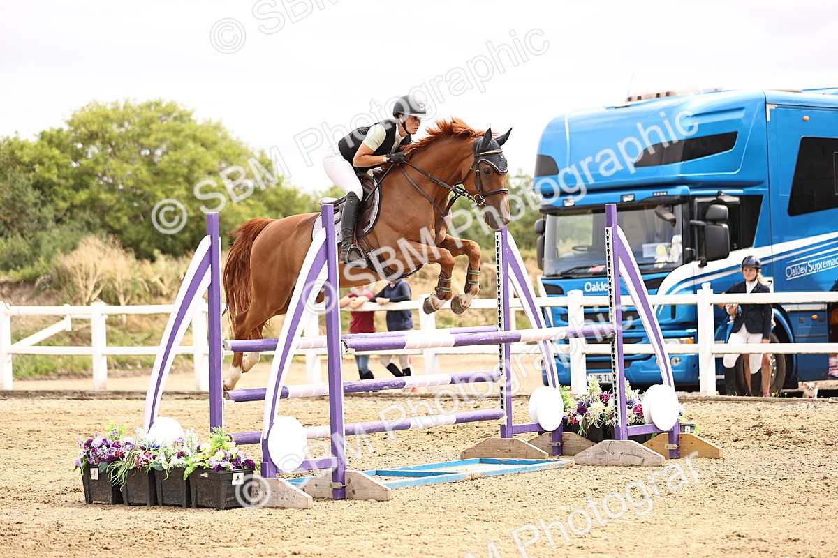 SBM_003377 - Class 21 - Senior Newcomers - 1.10m