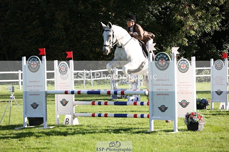 231022-100831-24346 - 618-LORD.PICTON.FREESTYLE-Penny.Corbett-TrotUp+SJ