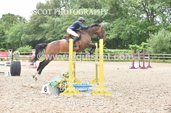 JAC_4133 - CLASS 4 - SAT -Senior Newcomers/ 1.10m Open