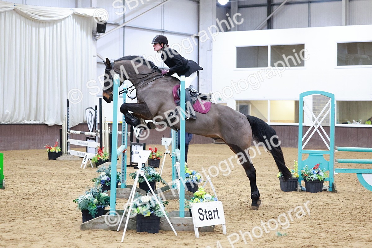 SBM_007670 - Class 24 - Nupafeed Supplements Senior Discovery/ 1m Open