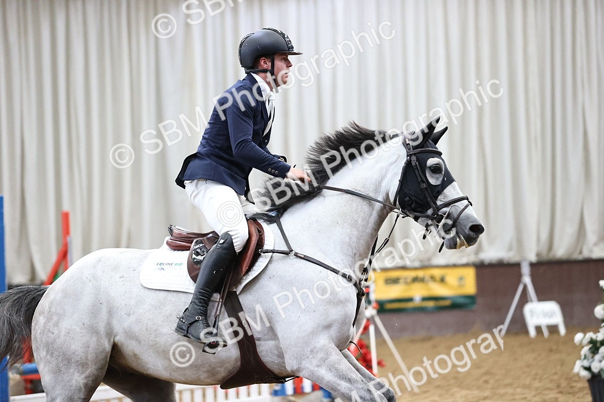 SBM_006952 - Class 18 - Senior Discovery 1.00m