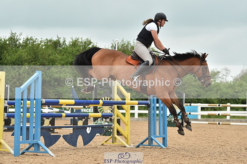 230611A-121608-05443 - Cls 34 1.05m Amateur Qualifier