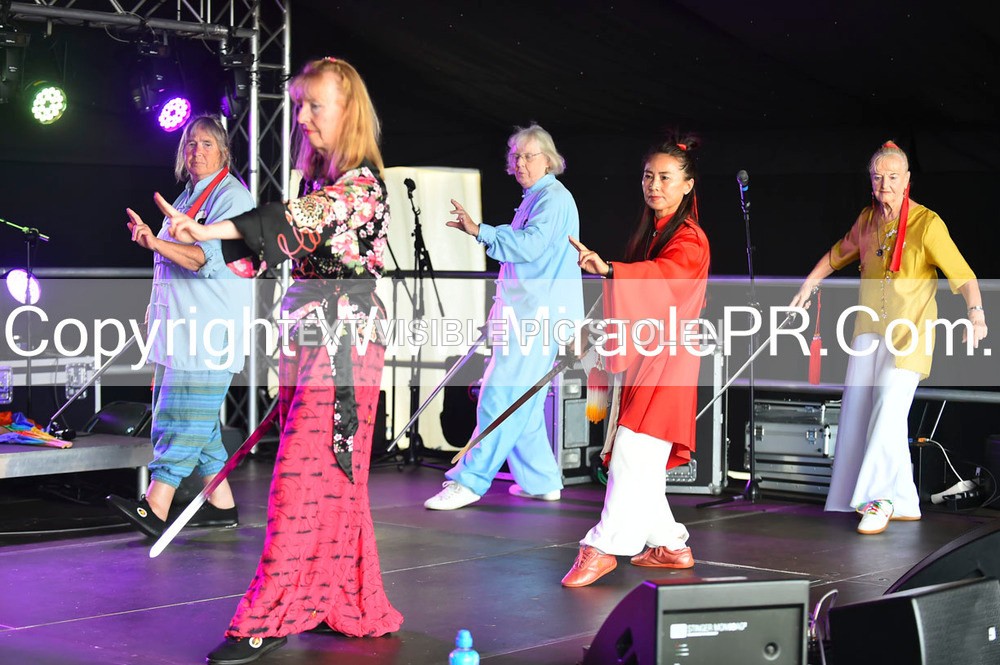 SH4_1533 - Tai Chi with Lisa Kay.