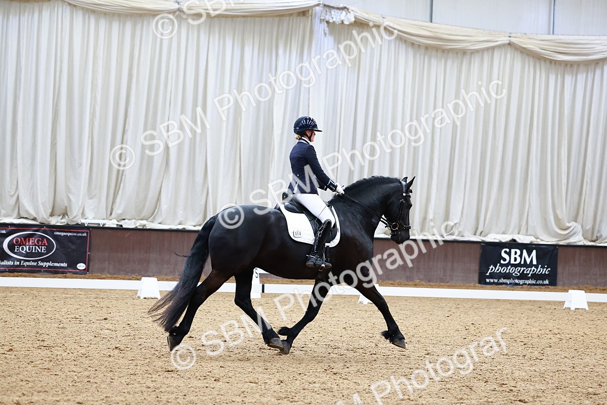 0B8A0500 - Class 4 - Novice 4