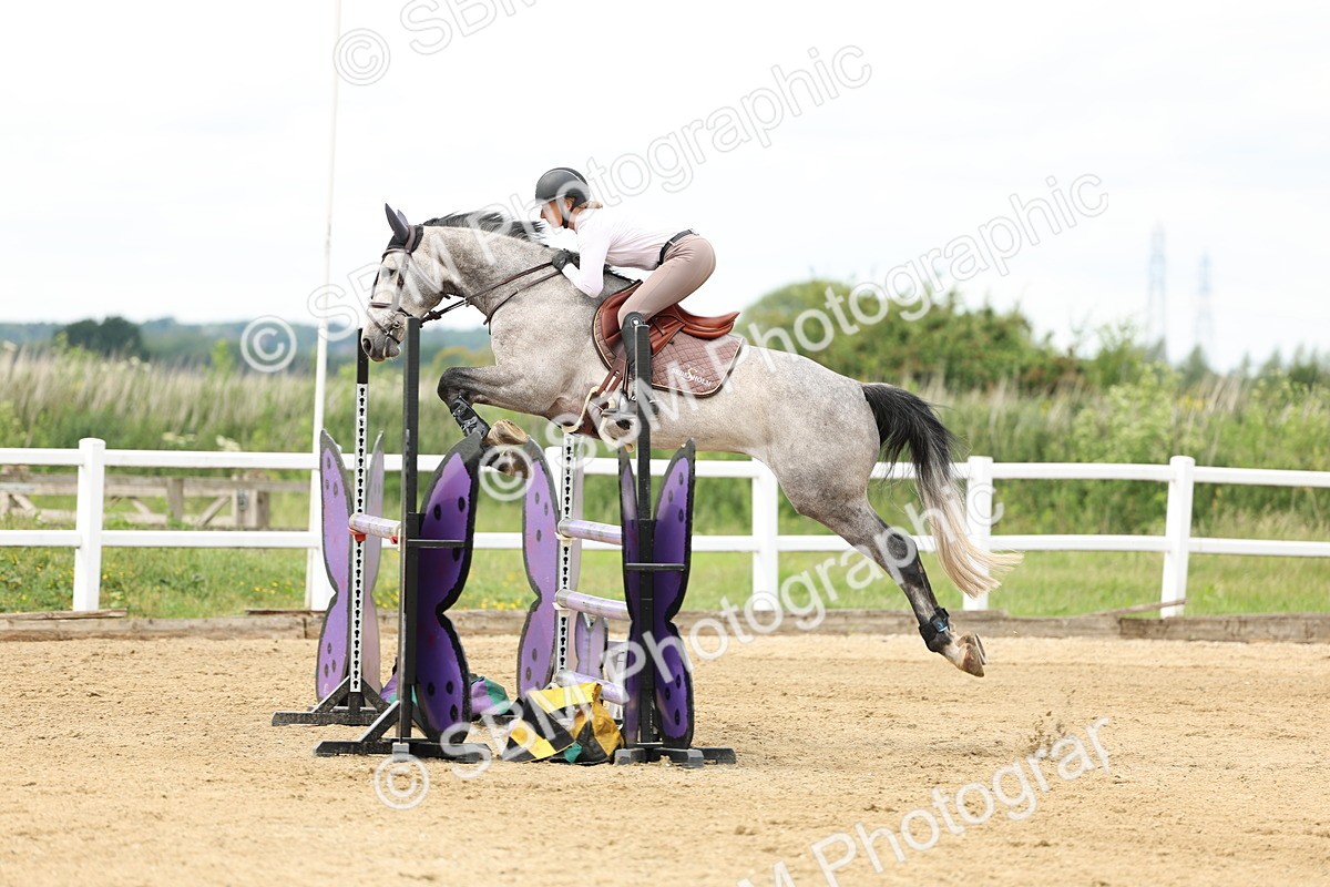 SBM_006246 - Class 19 - Senior Newcomers - 1.10m