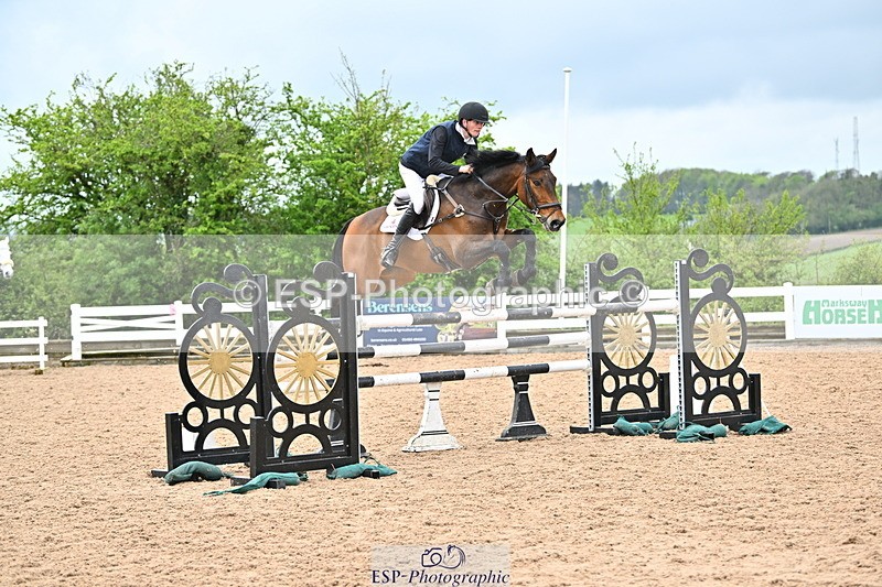 240501A-140941-00981 - Cls 8 Snr Foxhunter and 1.20m Open