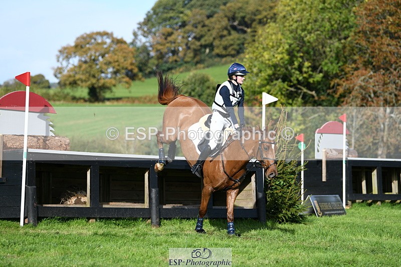 251024A-121811-09260 - B-127-Jessica.McCaldin