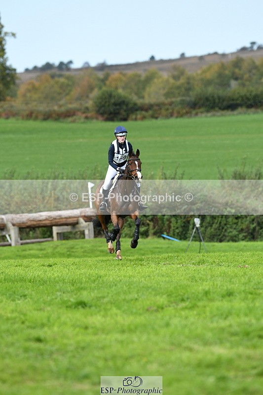 251024A-133416-12089 - B-169-Jessica.McCaldin