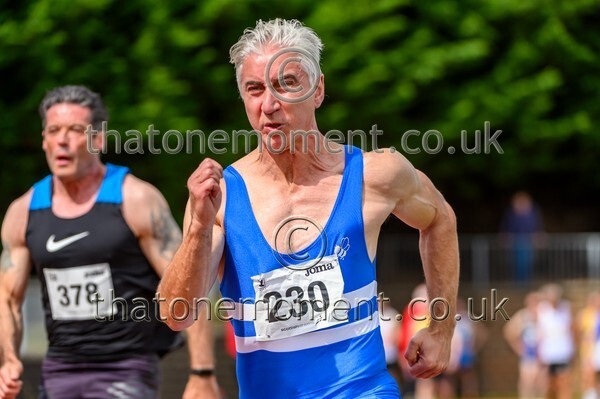 CEM26-924459 - Track Male Set One