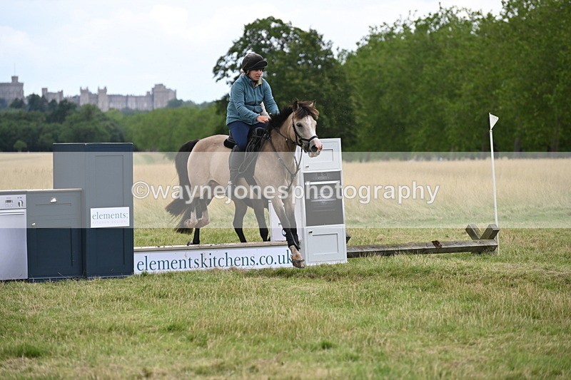 WJ6_4758 - Time at Jump 13:04 to 13:34