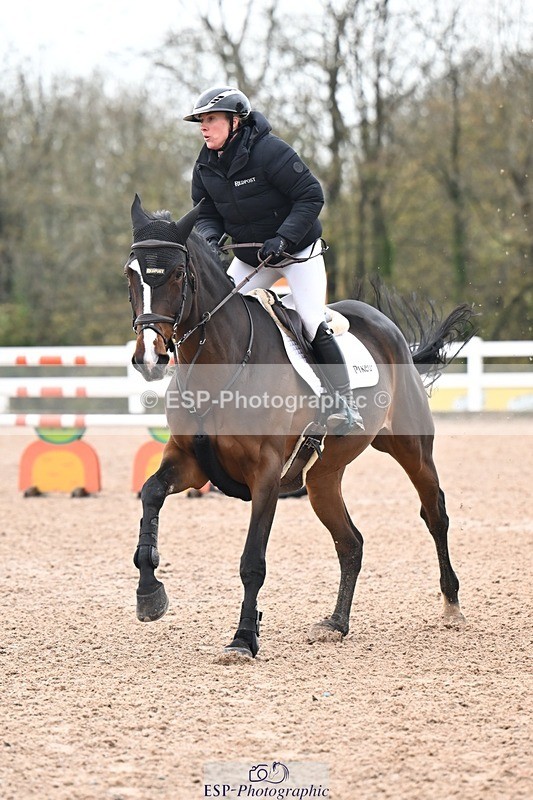 251105-141330-00815 - Cls 06 Fox & 1.20m