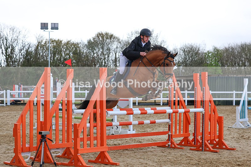 3E7A1461 - Class 6: Senior 1.05m