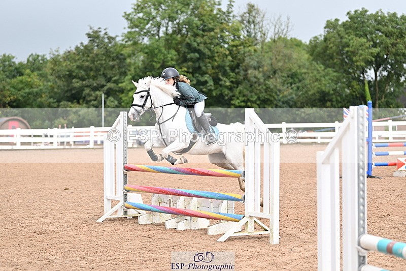 240908A-113121-03395 - Cls 18 A&B Pony Brit Nov & 80 Opern