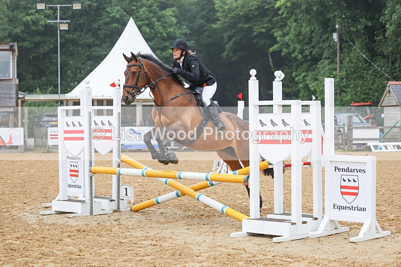 3E7A4916 - Class 3: Senior 80cm