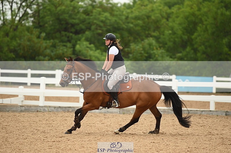 230610A-132716-03480 - Cls 24B 1.10m Amateur Qualifier