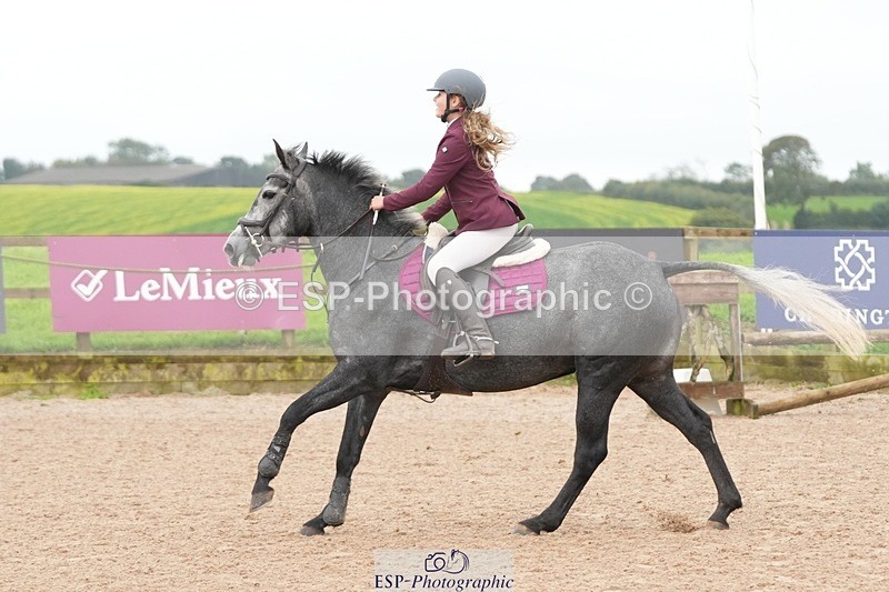 250920-153532-01469 - Cls 21 Pony Intro 80cm Derby