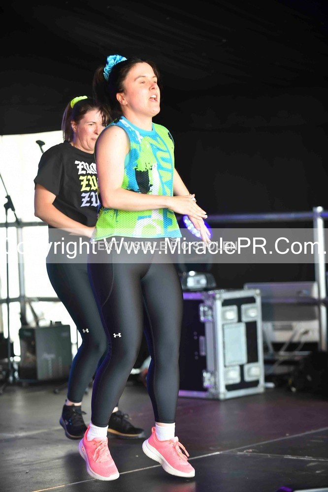 SH4_0183 - Zumba with Sara Ann.