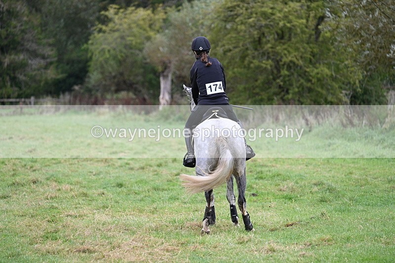 WJ7_1305 - Time at Photographer 12:35 to 13:04