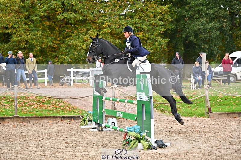 251026A-104109-23693 - D-343-Georgina.Owen