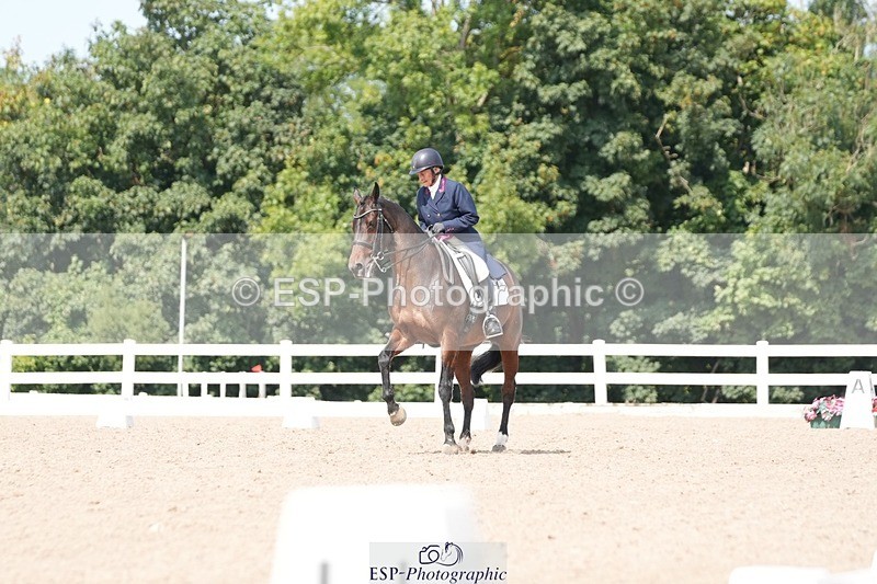 250815-140413-01587 - 015-Susan.LanzWellshead.Foxtrot