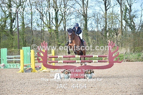 JAC_4464 - CLASS 10 SAT Senior Foxhunter/ 1.20m Open