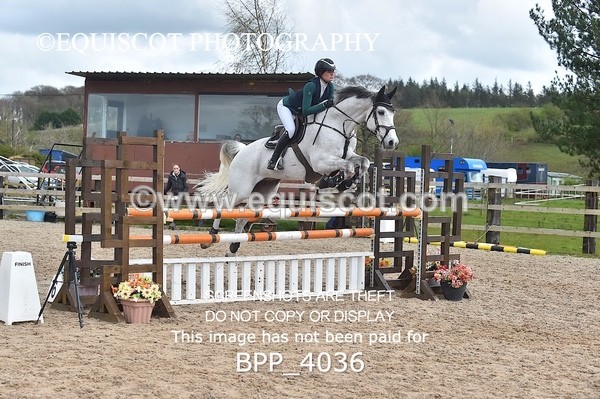 BPP_4036 - CLASS 4 Senior Newcomers/ 1.10m Open