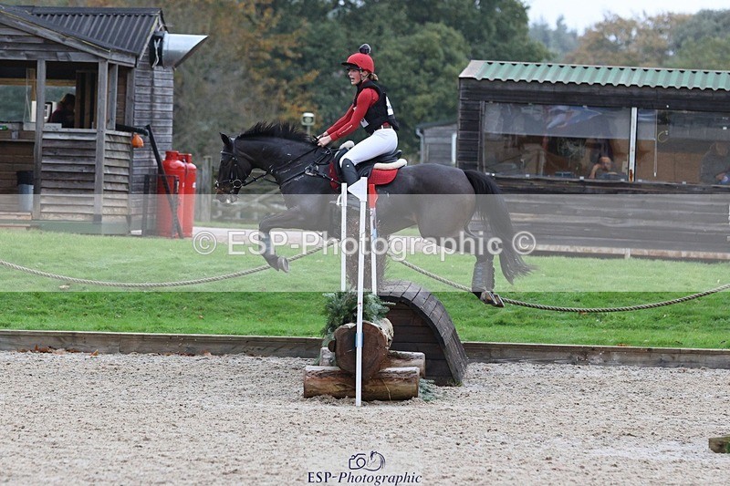 231118-141507-02206 - Cls 3 90cm