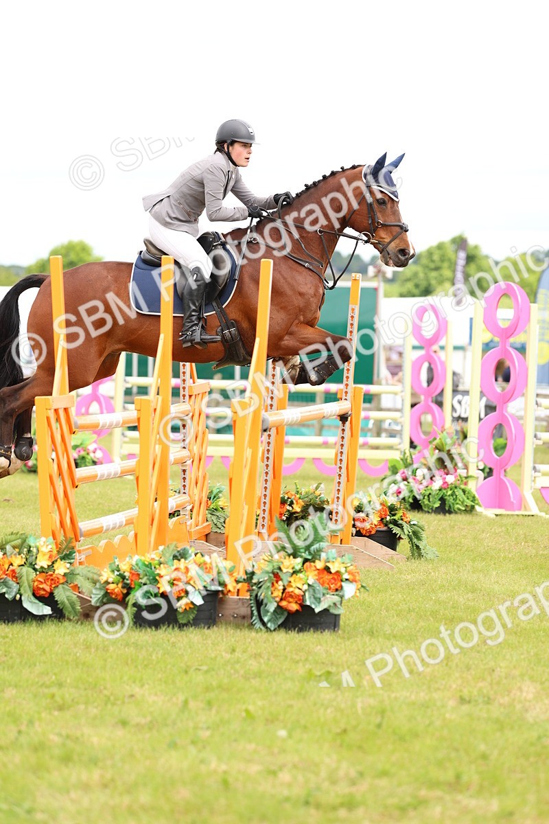 SBM_13932 - Class 206 - Senior Newcomers - 1.10m Open