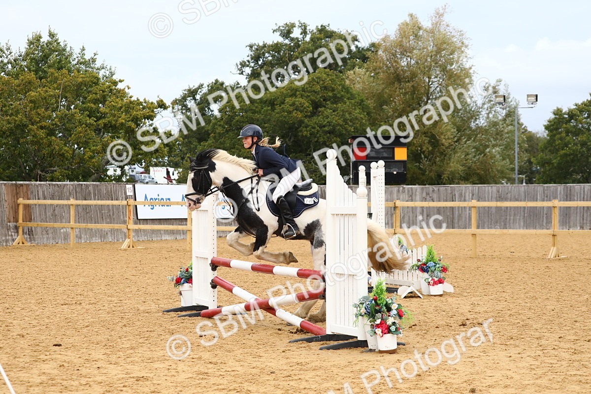 SBM_63959 - J65 - Junior pony 70cm Championship