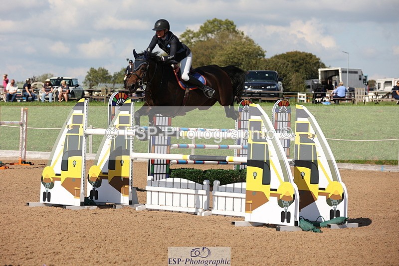 230915A-144819-02764 - Cls 5 National 1.40m