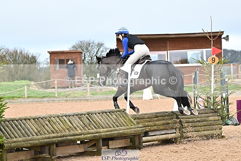 241215-095108-00093 - 70cm