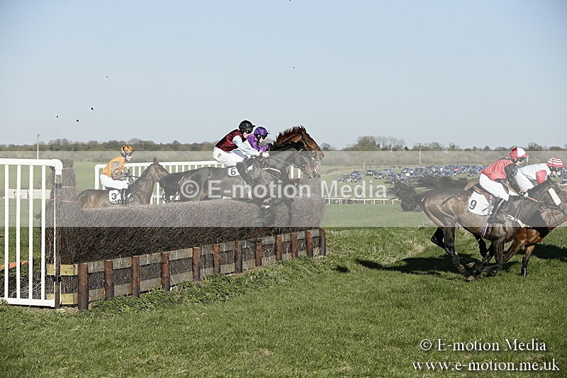 PtP 250317 480 - V.W.H. Hunt Point-to-Point Siddington 25/03/17