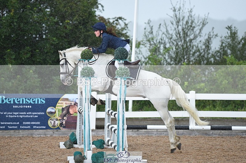 230715A-125604-01123 - Cls 4 Newcomers & 1m Open