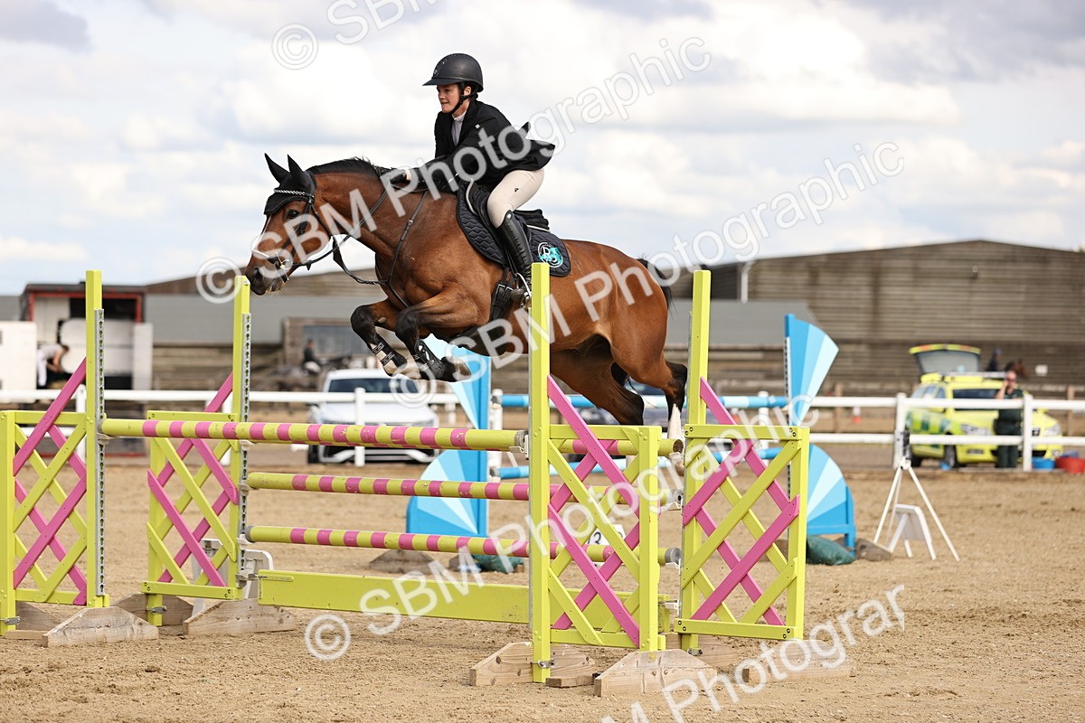 SBM_003783 - Class 13 - Senior Foxhunter - 1.20m
