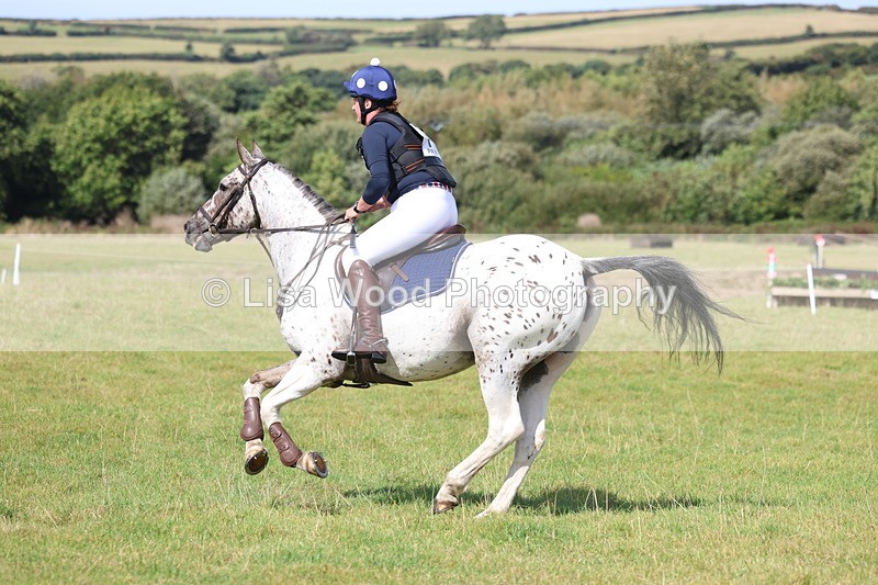 3E7A6649 - Class 1: Trebudannon Open: Pheasant Feeder