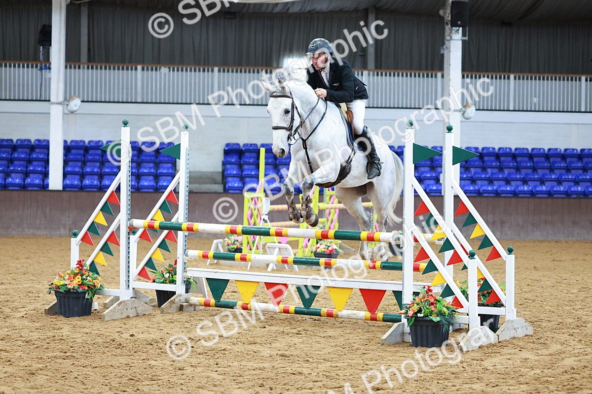 SBM_001143 - Class 4 - Senior Newcomers - 1.10m