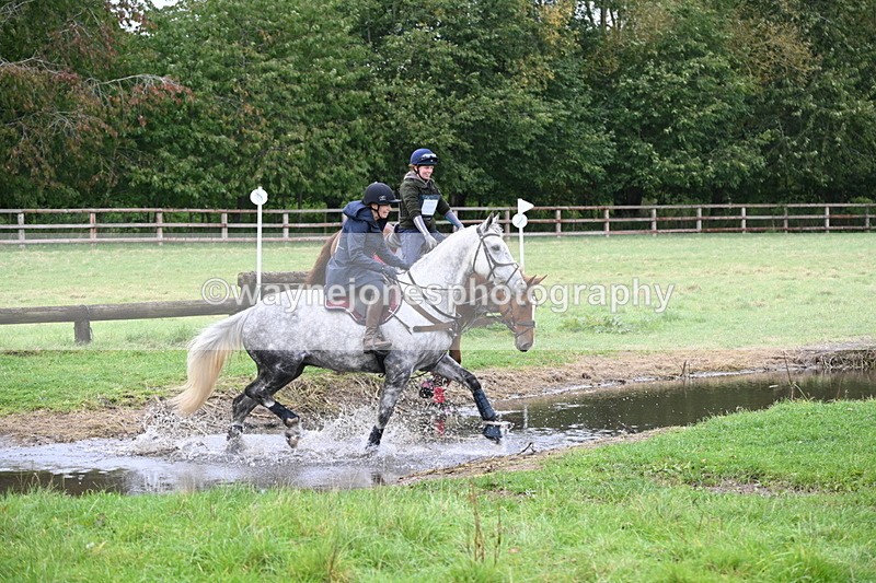 WJ6_2814 - Time at Photographer 11:01 to 11:20