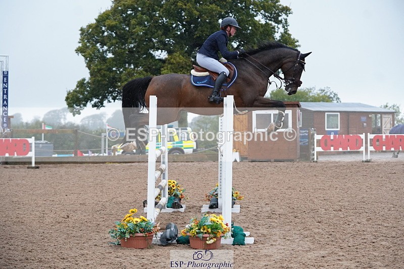 241006A-142410-07897 - Cls 21 Snr Fox & 1.20 Open