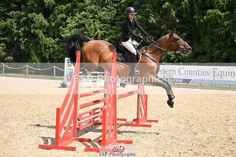 240704-125215-03353 - Cls 7 95cm Amateur Qualifier