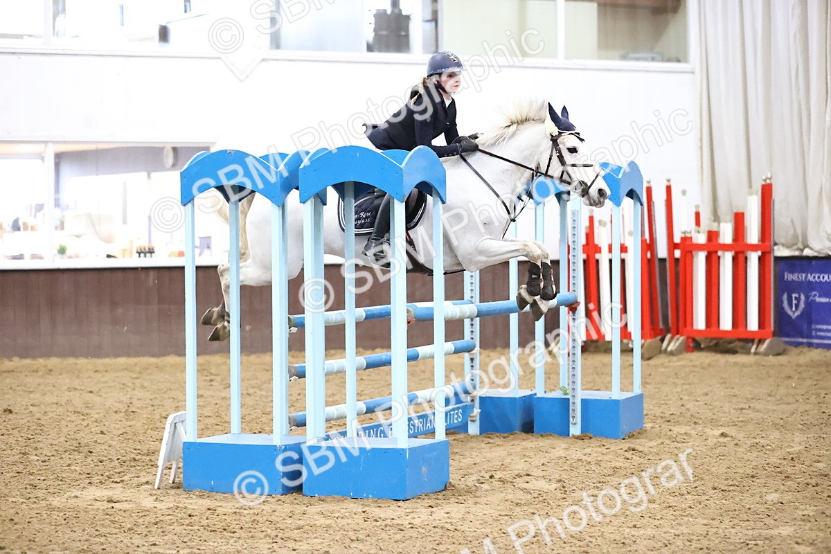 SBM_000800 - Class 4 - Blue Chip Pony Newcomers - 1.00m