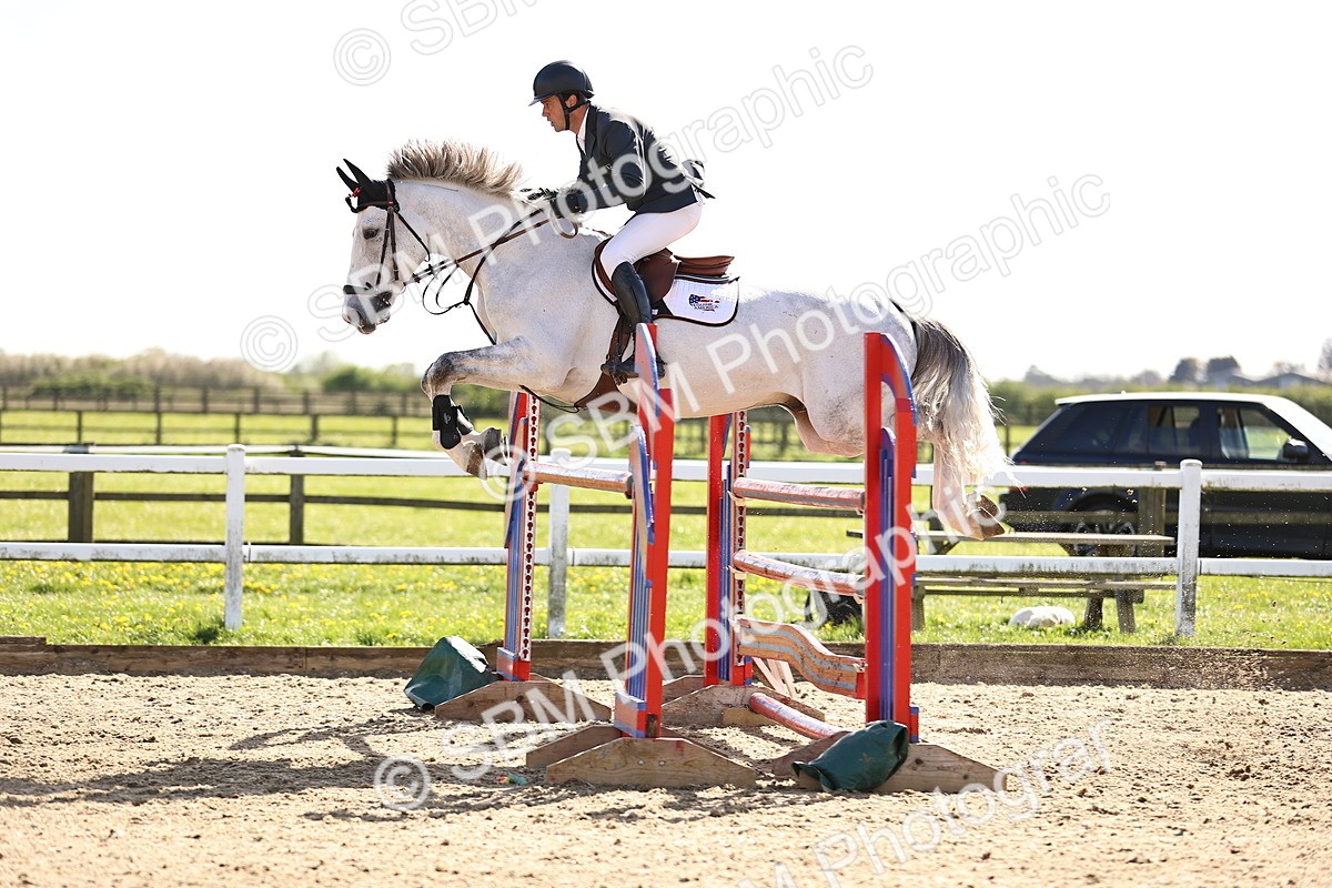 SBM_004981 - Class 19 - Senior Foxhunter - 1.20m