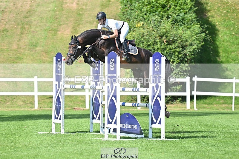230909-120438-05373 - Cls 11 Snr Foxhunter & 1.20m Open