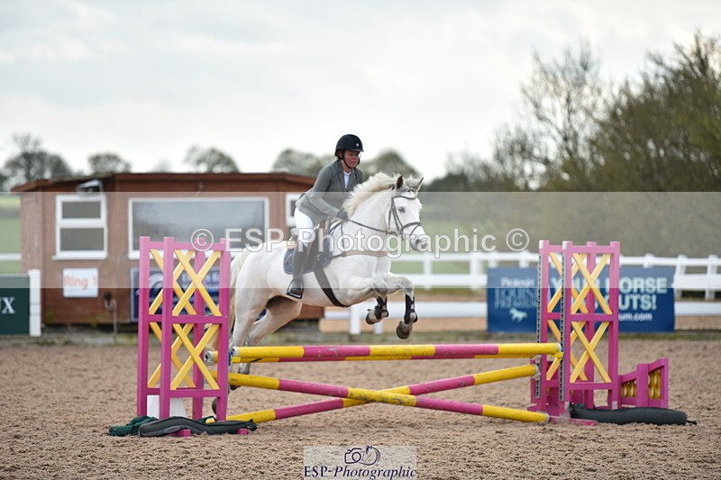 240423A-163658-00197 - 70cm