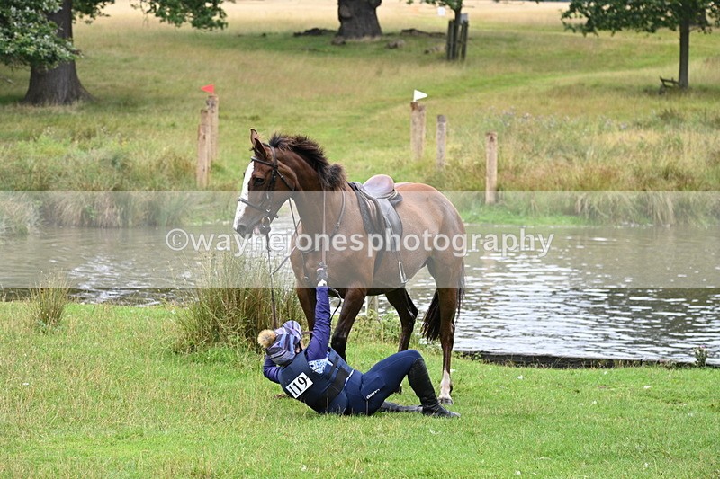 WJ7_6592 - Time at Water 09:30 to 10:00