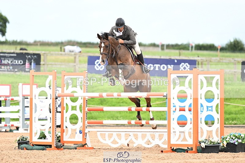 240802A-164140-05602 - Cls 19 National 1.30m Open