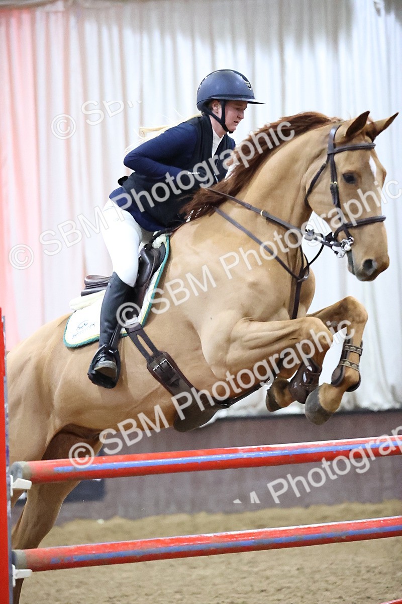 SBM_010178 - Class 25 - Equestrian Senior Foxhunter 1.20m