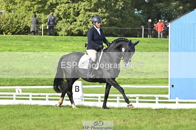 251023A-142112-04356 - E-381-Charlotte.Rowe